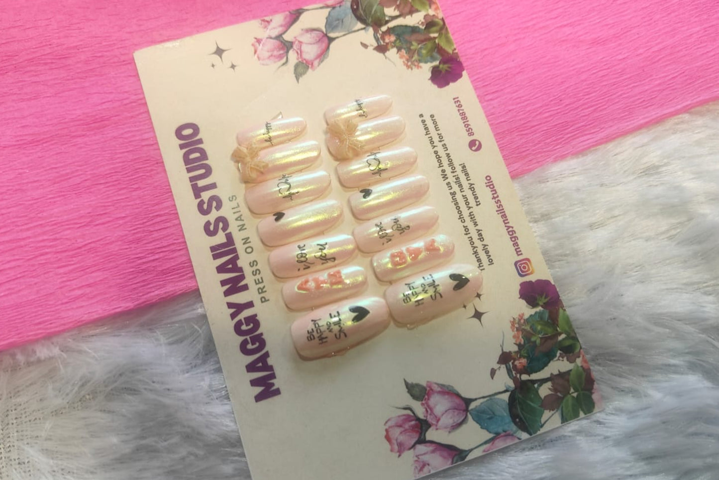 custome valentine nails